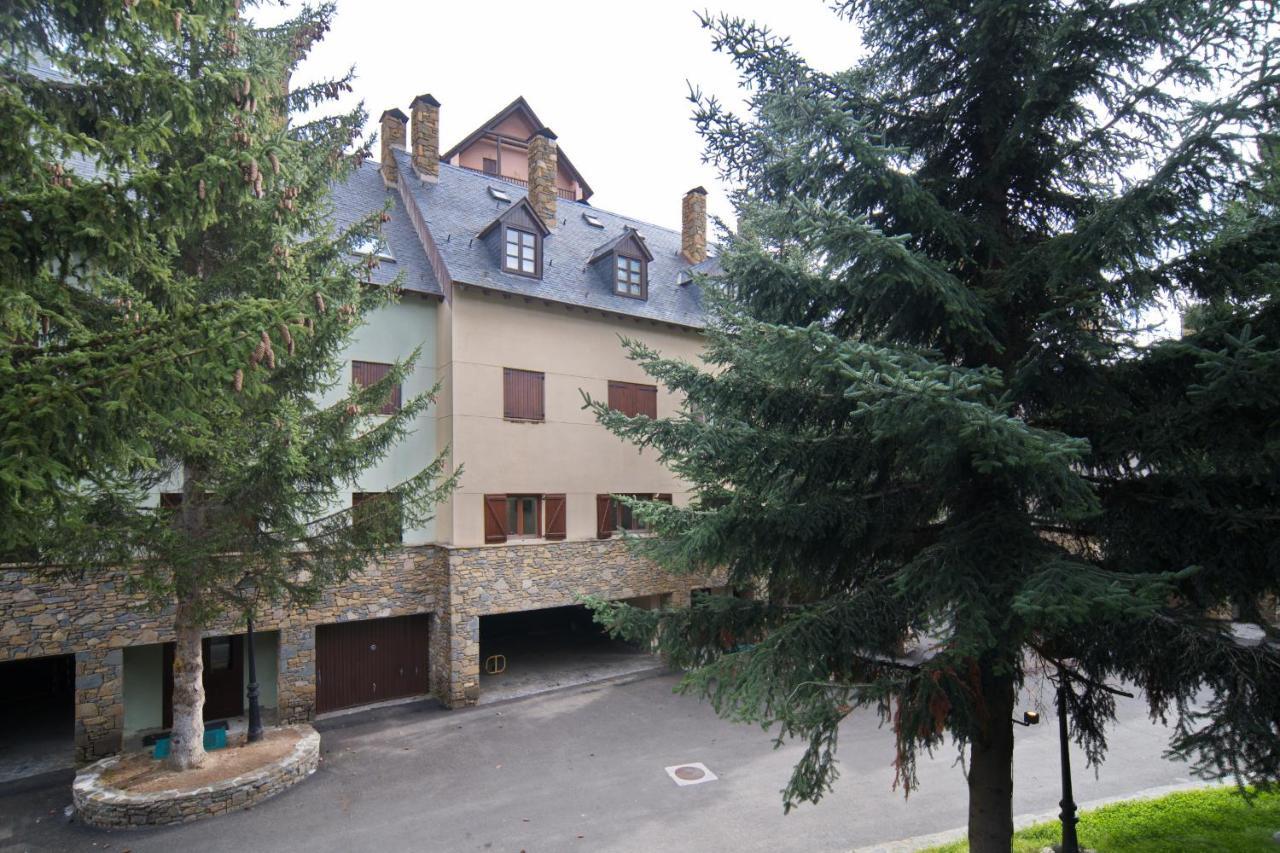 Apartament Lebre By Totiaran Naut Aran Zewnętrze zdjęcie